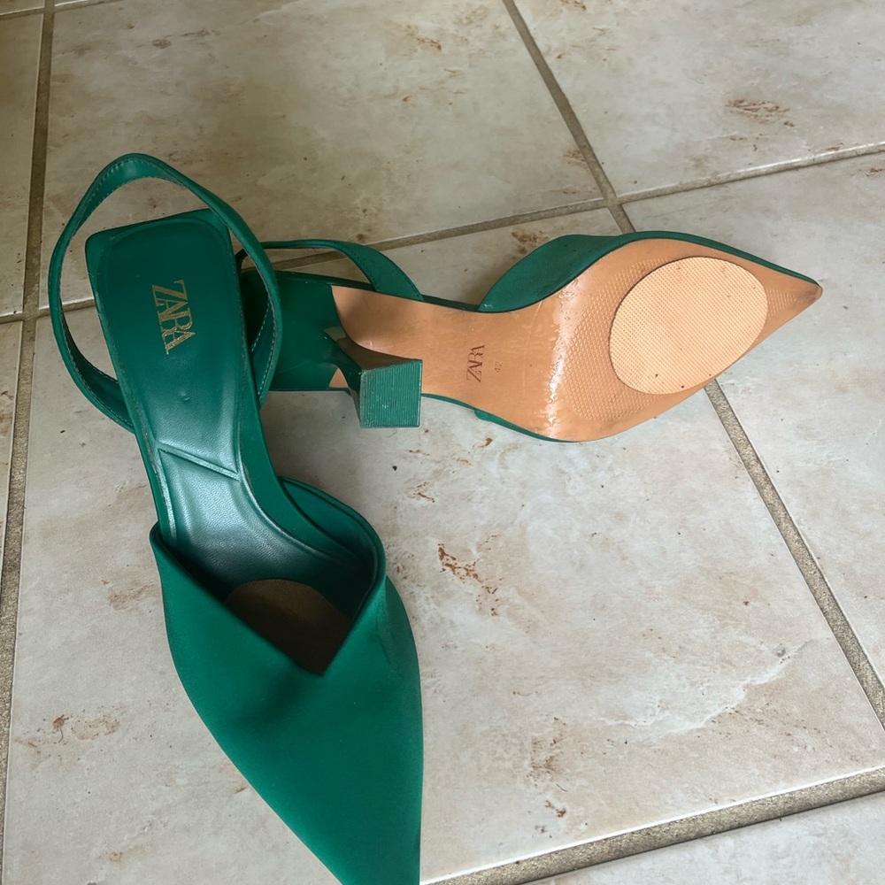 Zara Green Suede Slingback Heels